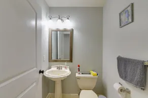 Elegant Houston Home w/ Gazebo & Game Room! - Innenbereich