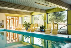 Landhotel GrünWies -Bonsai-Wellness Garni - Pool