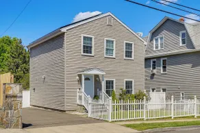 4 Mi to Beach & Dtwn! Charming Fairfield Home - Innenbereich