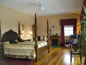 Coppertoppe Inn & Retreat Center - Zimmer