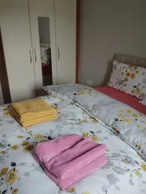2 Bedroom Apartment 4-6 people-Coastal Comfort - Værelse