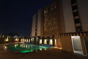 Hide Away Studios - Pool