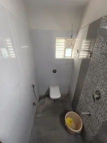 GSILVER HOTELS PERUMBAKKAM - Budget Classic Rooms Near Sholinganallur OMR - Salle de bain