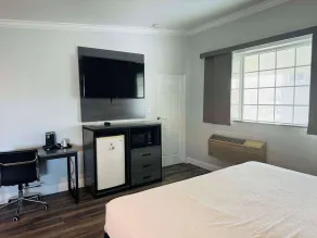 SureStay by Best Western Fresno Central - Habitación