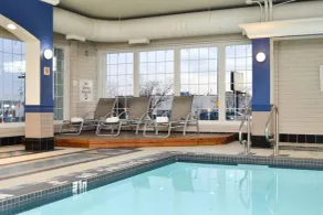 Amenida Residences, Calgary - Pool