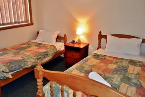 Coles Bay Waterfronter 2 - Zimmer