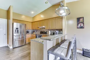 Near Beaches: Pet-friendly Sunrise Escape w/ Patio - Interior