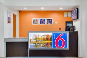 Motel 6-White House, TN - Reception