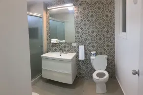 Dali Suites -Accommodations in Playas de Tijuana - Bathroom