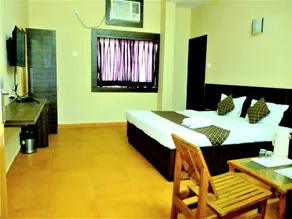 Hotel Empire Gandhidham - Room