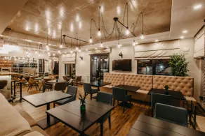 Seventeen Rooms - Restaurant