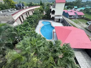 Staybook The Rudveda Resort - Piscina