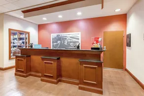 Hampton Inn Auburn - Rezeption