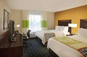 Fairfield Inn & Suites by Marriott Toronto Mississauga - Rom