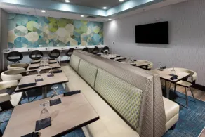 Holiday Inn & Suites Arden - Asheville Airport by IHG - Restaurant