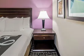 La Quinta by Wyndham Temecula - Chambre