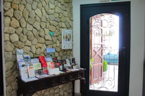 Hotel San Francisco - Interior entrance