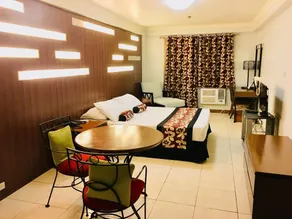Jupiter Suites - Chambre