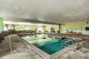 Quality Inn & Suites Hannibal West - Piscine