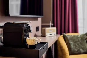 ARQ Paleis Hotel - Room