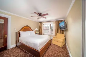 The Stanley Hotel - Chambre