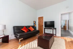 Stunning 1 Bedroom Flat - Wohnbereich