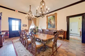 Walk to Golf Course: Spacious Rough River Retreat! - Interiör