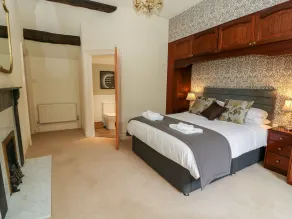 Manor House - Innvendig