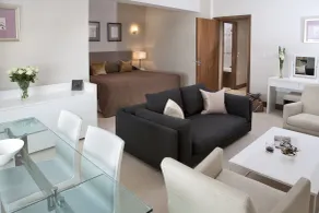Arlington House Apartments - Room