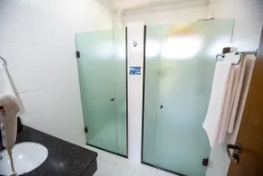 Águas de Palmas Resort - Bathroom