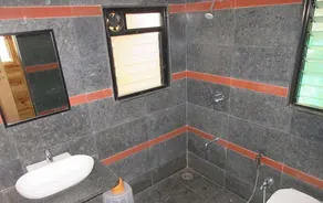 Bellevue Resort Panchgani - Baño