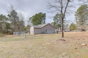 3 Mi to Greers Ferry Lake: Home w/ Screened Patio - Innenbereich