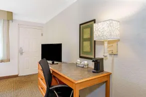 La Quinta Inn by Wyndham Orlando Airport West - Chambre