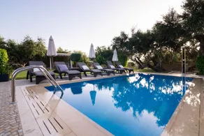 Villa Azure Palatial - Pool