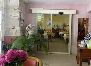 Logis Hotels - Hôtel et Restaurant de la Montagne Noire - Reception