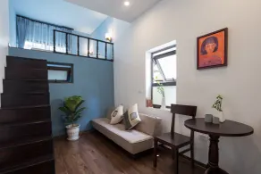 Centraltique Downtown - Bespoke Colonial House Near Hoan Kiem Lake - Værelse