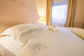 Hotel Touring - Zimmer