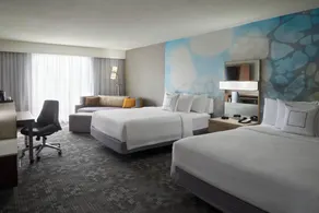 Courtyard by Marriott Toronto Airport - Zimmer