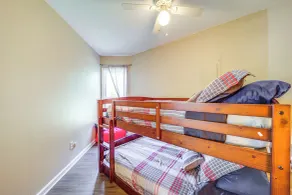 4 Mi to Sugar Mtn Resort! Family-Friendly Retreat - Interior