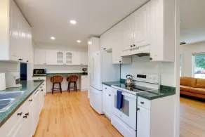 Pet-friendly Minneapolis Home w/ Spacious Yard - Interni