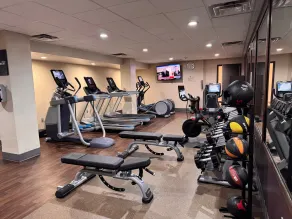 The Tudor Arms Hotel Cleveland - a DoubleTree by Hilton - Gym