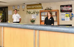 Hotel Nona - Réception