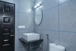 VP Residency - Bathroom