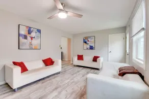Ski, Hike & Explore: Home 5 Mi to Dtwn Burlington! - Interior