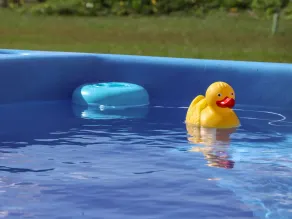 Husk - Pool