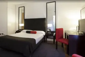 Quatro Puerta del Sol - Chambre