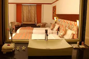 Hotel Paras Mahal - Room
