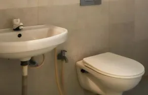 SRI SUBHAMASTHU GRAND - Bathroom