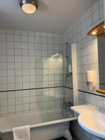 Trosa Åda Krog Hotell & Konferens - Badeværelse