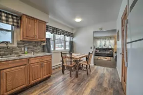Cozy Houghton Lake Heights Cottage w/ Private Yard - Innenbereich